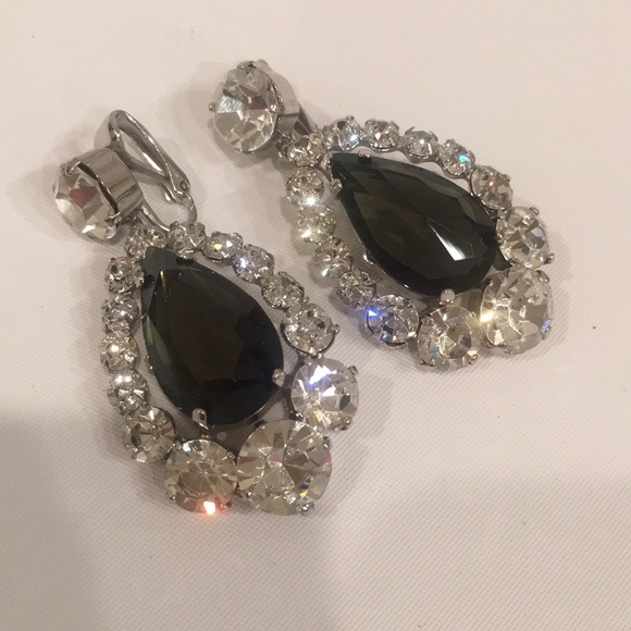 Vintage Teardrop Earrings - Picture 3 of 3